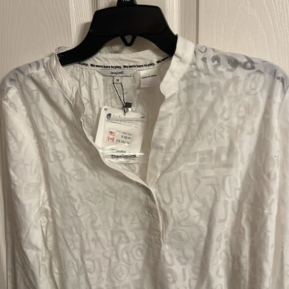 Desigual Blouse Size Medium NWT - Picture 3 of 6